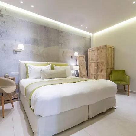 Ambeli Fira (Santorini)